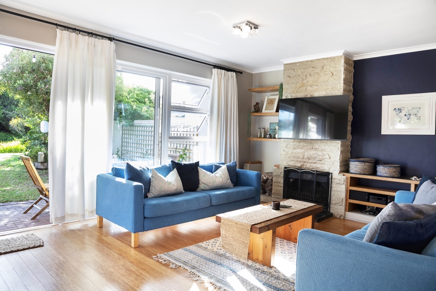To Let 3 Bedroom Property for Rent in Lake Michelle Western Cape